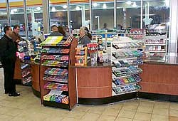 Shopco shelving display